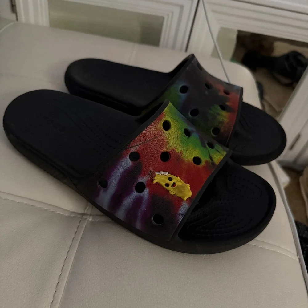 CROCS classic tie